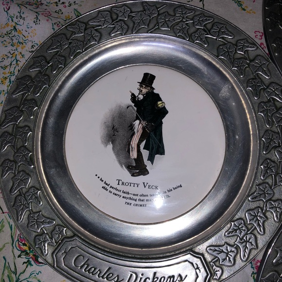 RWP Wilton Columbia Pewter Plates 4 CHARLES DICKEN - Picture 4 of 8